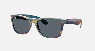 NEW WAYFARER CLASSIC Sunglasses in Rubber Black and G-15 Green (52