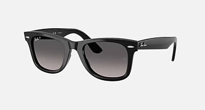 WAYFARER EASE Sunglasses in Black and Gradient Grey Polarized