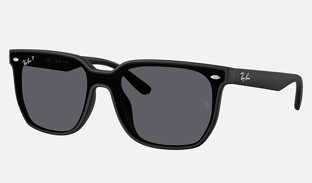 RB4466D Sunglasses in Matte Black and Polarized Grey - RB4466D