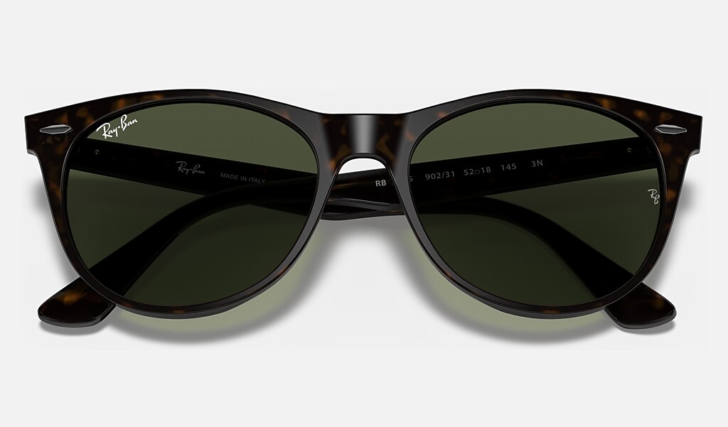 Wayfarer Ii Classic Sunglasses in Tortoise and Green | Ray-Ban®