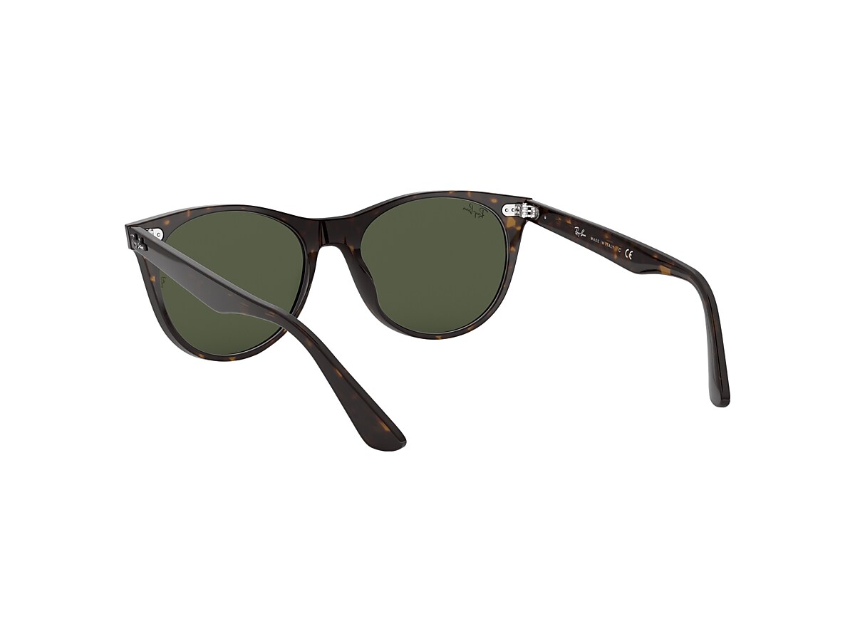 Wayfarer Ii Classic Sunglasses in Tortoise and Green | Ray-Ban®
