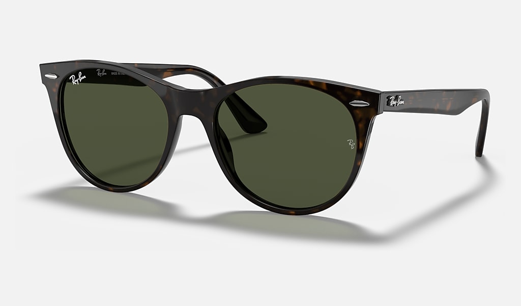Compatibel met verhaal zo Wayfarer Ii Classic Sunglasses in Tortoise and Green | Ray-Ban®