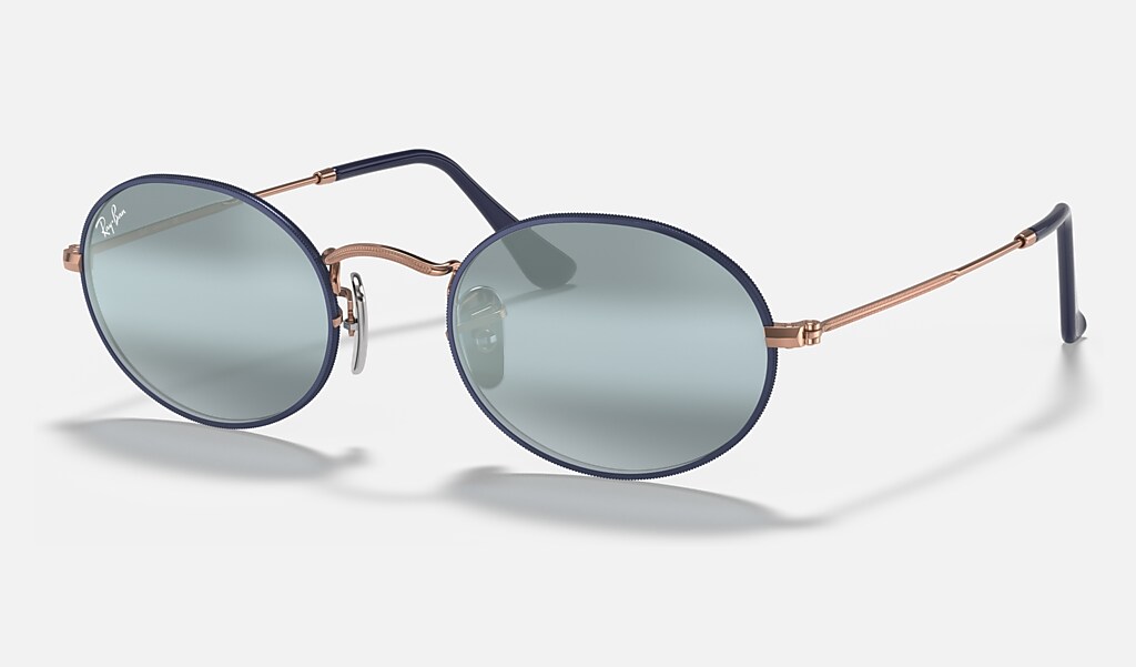 Oval Sunglasses in Blue and Blue | Ray-Ban®