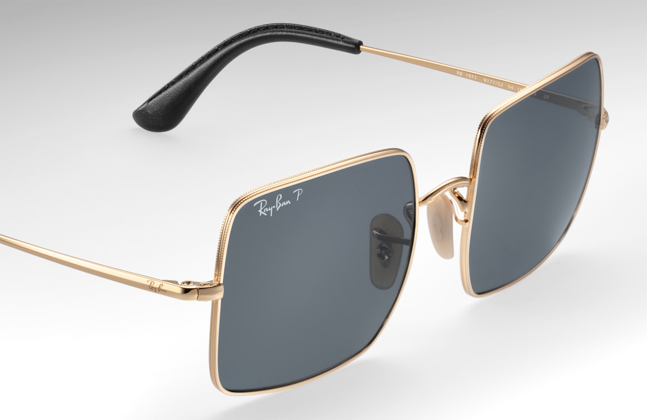 ray ban peggy gou oval