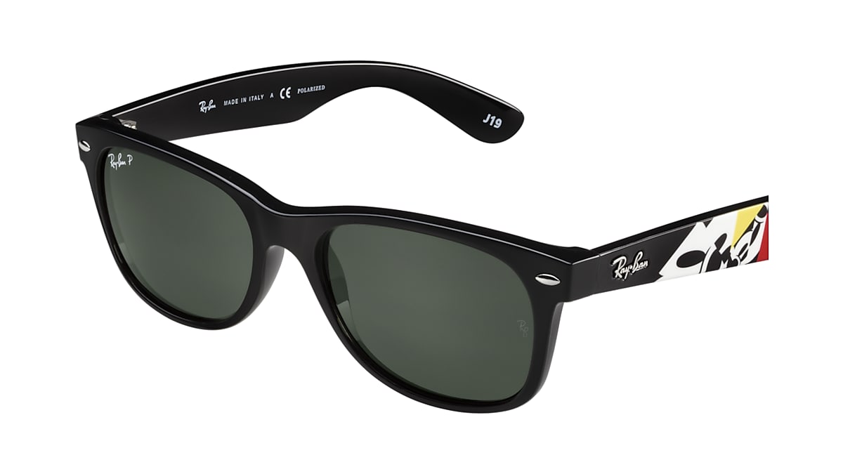 Rb2132 Mickey J19 Sunglasses in Black and Green | Ray-Ban®