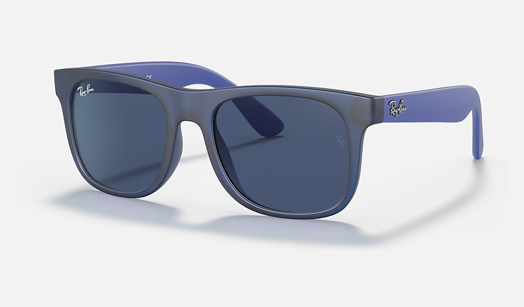 Gietvorm dreigen slaaf Justin Kids Sunglasses in Transparent Blue and Dark Blue | Ray-Ban®