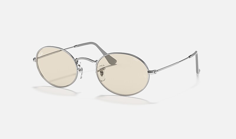 Silver Sunglasses in Brown and OVAL SOLID EVOLVE - RB3547 | Ray-Ban®