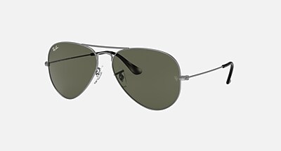 AVIATOR CLASSIC Sunglasses in Gold and Green - RB3025 | Ray-Ban®