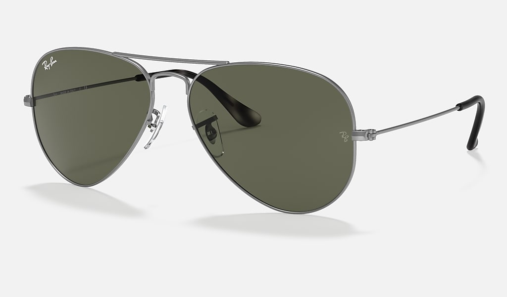 Aviator Classic Sunglasses in Grey and Green | Ray-Ban®