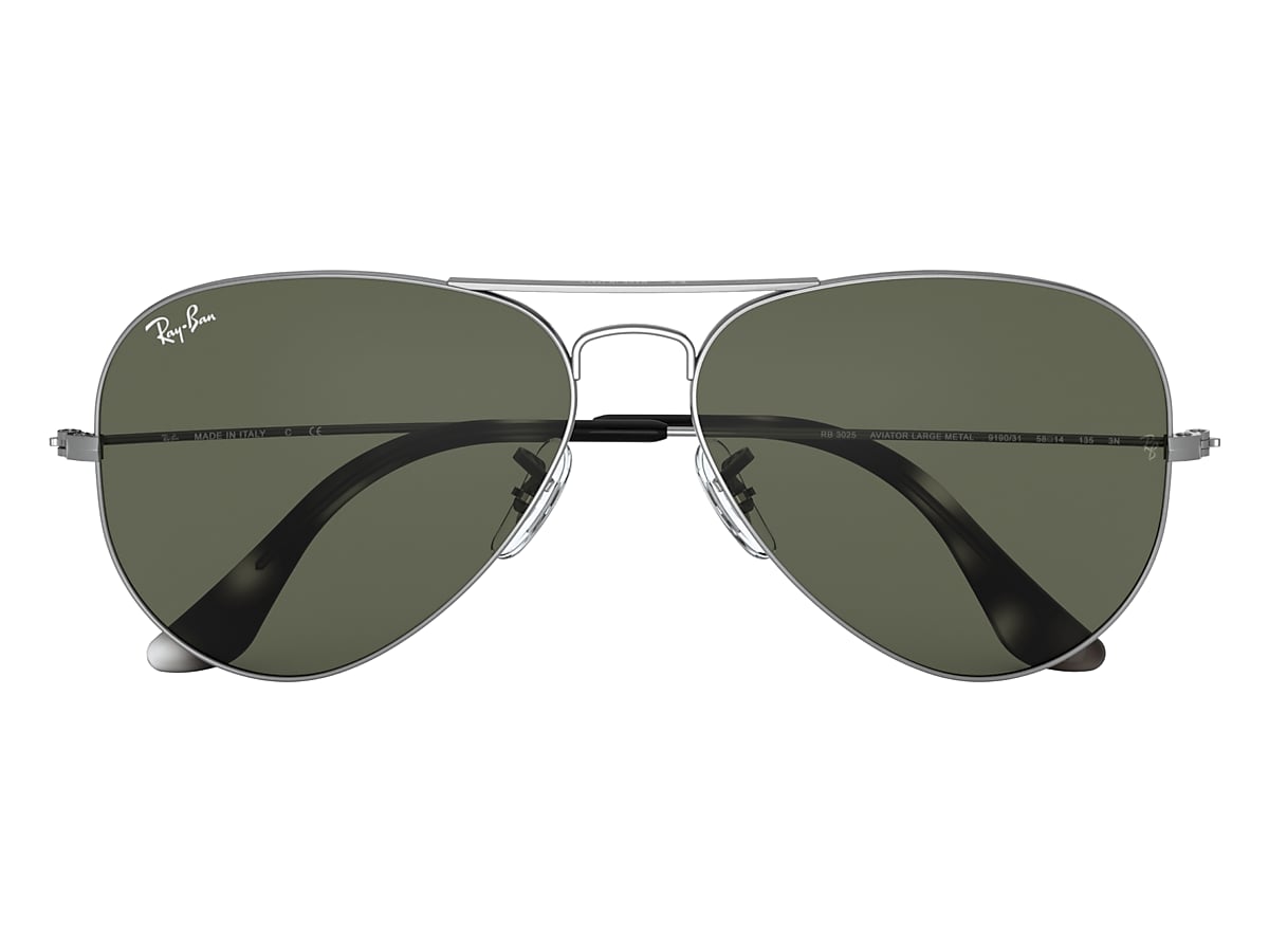 Wereldrecord Guinness Book snorkel Tochi boom Aviator Classic Sunglasses in Grey and Green | Ray-Ban®