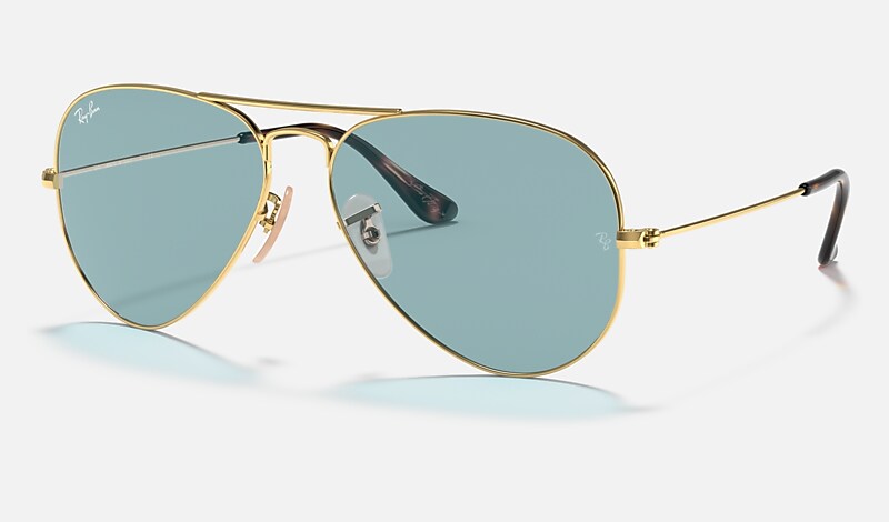 Gold Sunglasses in Blue and AVIATOR TEAM WANG X RAY BAN RB3025