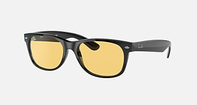 Black Sunglasses in Yellow Classic and NEW WAYFARER WASHED LENSES - RB2132F  | Ray-Ban®