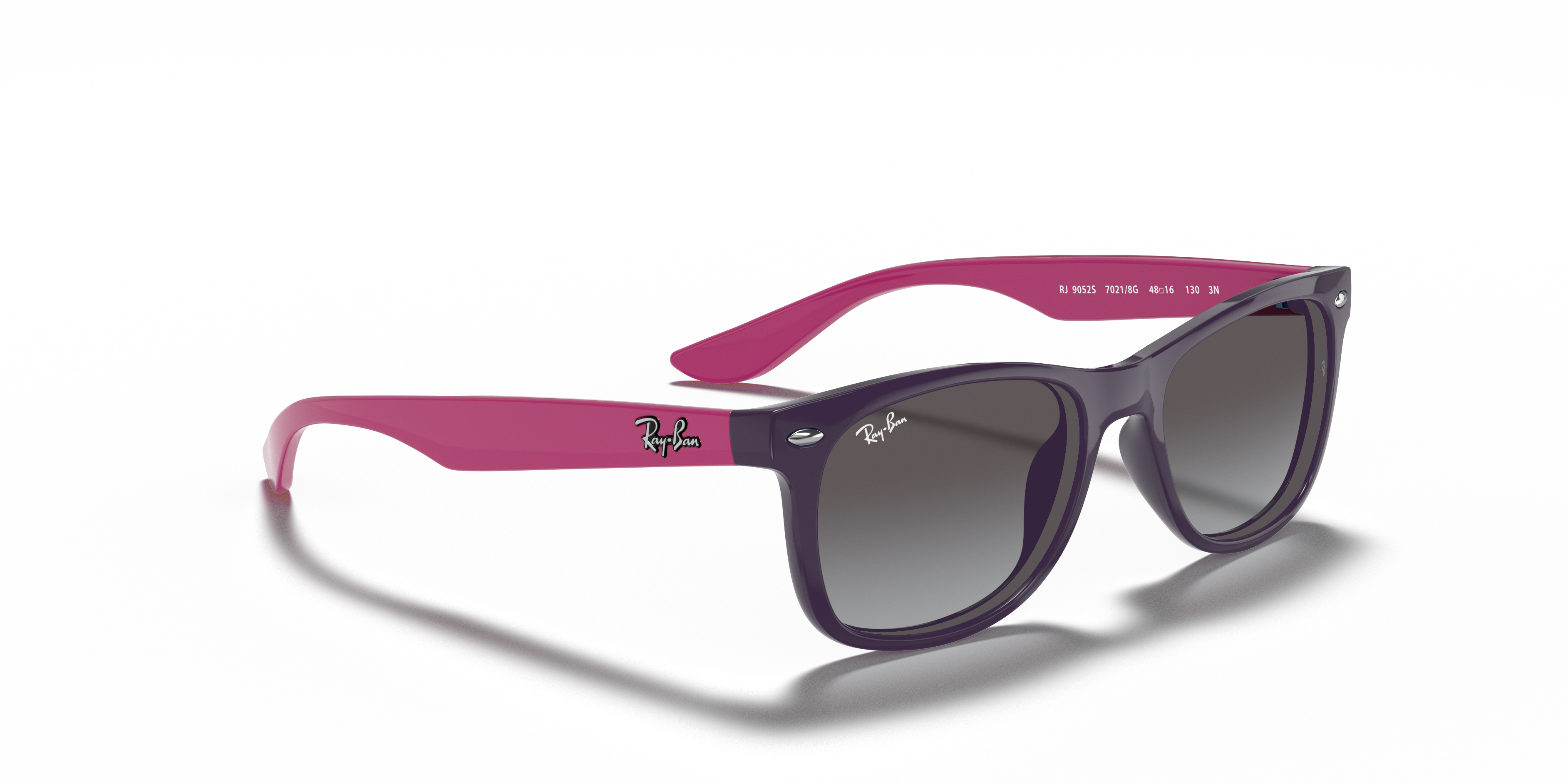 New Wayfarer Kids Sunglasses in Violet and Grey | Ray-Ban®