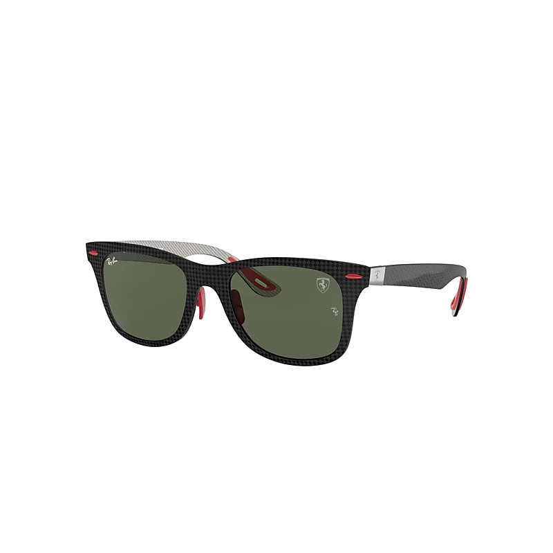 Óculos de Sol Ray-Ban coleção Scuderia Ferrari.