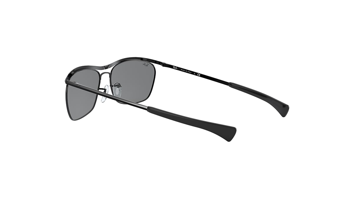 OLYMPIAN II DELUXE Sunglasses in Black and Grey - Ray-Ban