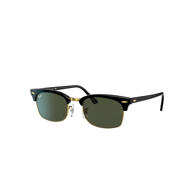 Óculos de Sol Ray-Ban linha Clubmaster.