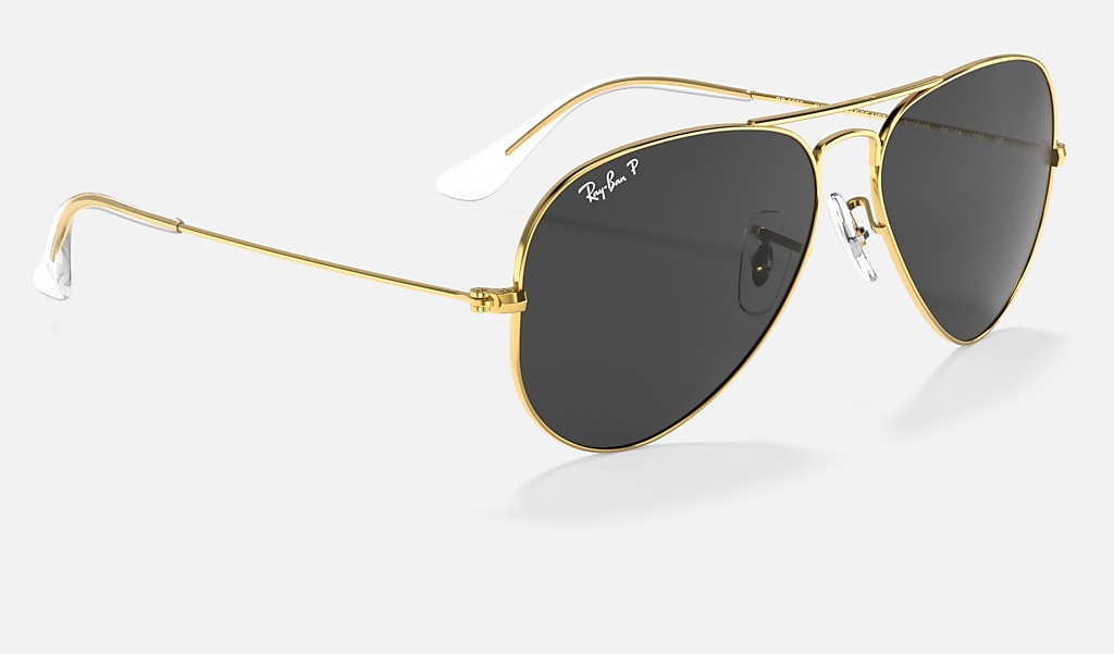 Boekwinkel Stap verhoging Aviator Classic Sunglasses in Gold and Black | Ray-Ban®