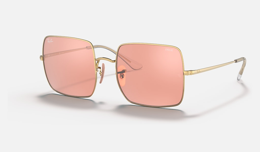 Square 1971 Mirror Evolve Sunglasses in Gold and Pink Photochromic | Ray-Ban ®