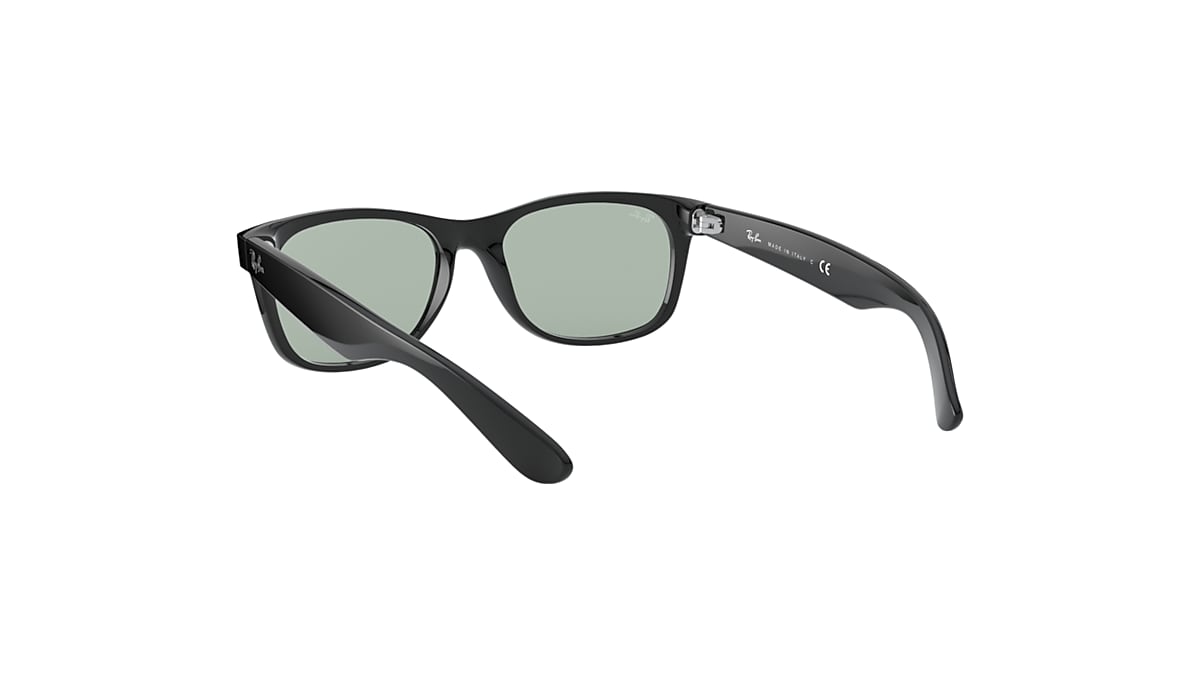 レイバン公式ストア】 Ray-Ban® NEW WAYFARER WASHED LENSES