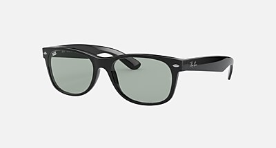 Black Sunglasses in G-15 Green and NEW WAYFARER CLASSIC - RB2132F