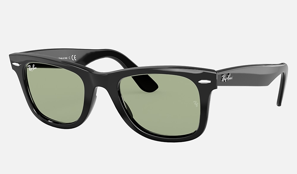 ORIGINAL WAYFARER WASHED LENSES Sunglasses in Black and Green 