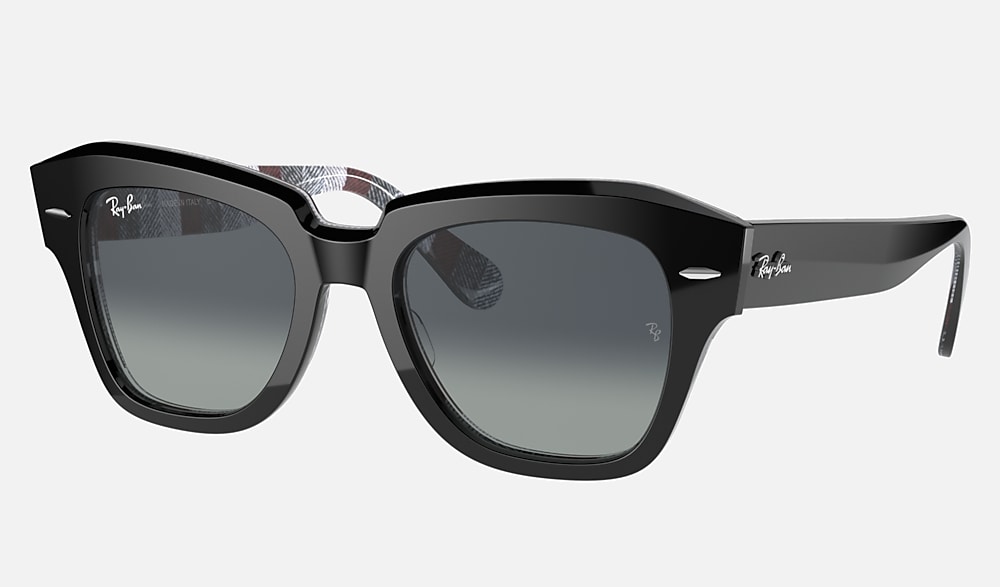 STATE STREET Sunglasses in Black and Blue - RB2186 | Ray-Ban®