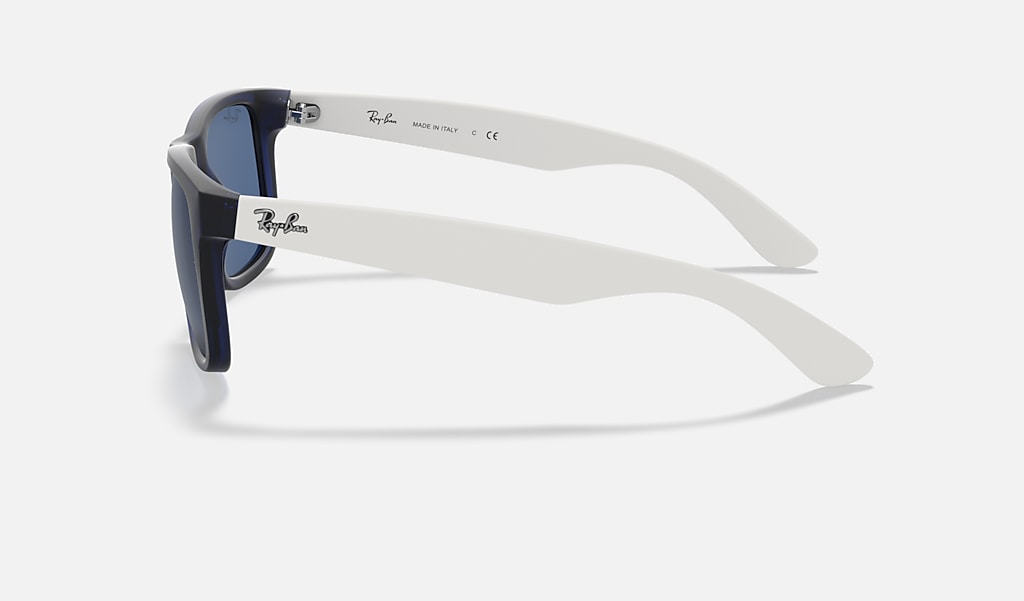 een schuldeiser Overvloed Voorrecht Justin Color Mix Sunglasses in Transparent Blue and Dark Blue | Ray-Ban®