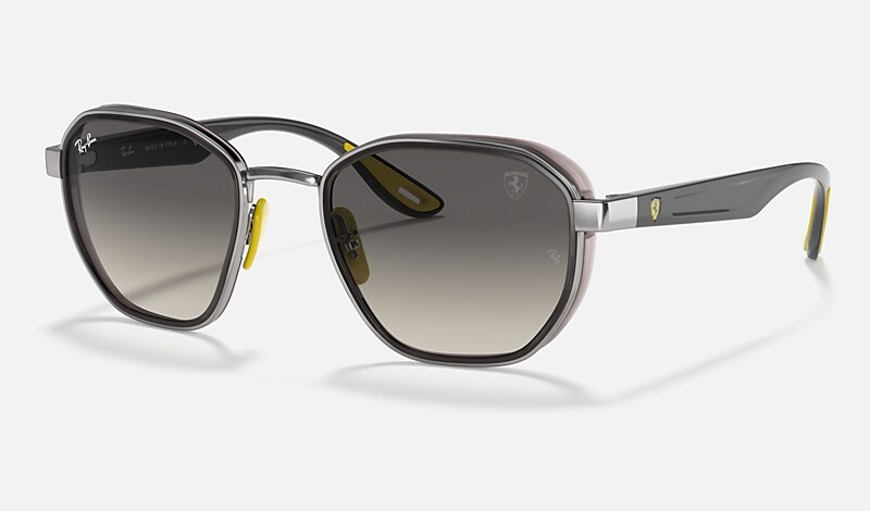 RB3674M SCUDERIA FERRARI COLLECTION Sunglasses in Gunmetal and