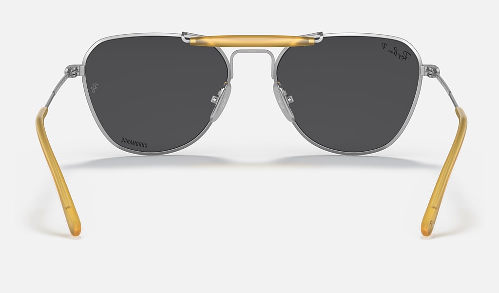 Rb8064 Titanium Sunglasses in Silver and Dark Grey | Ray-Ban®