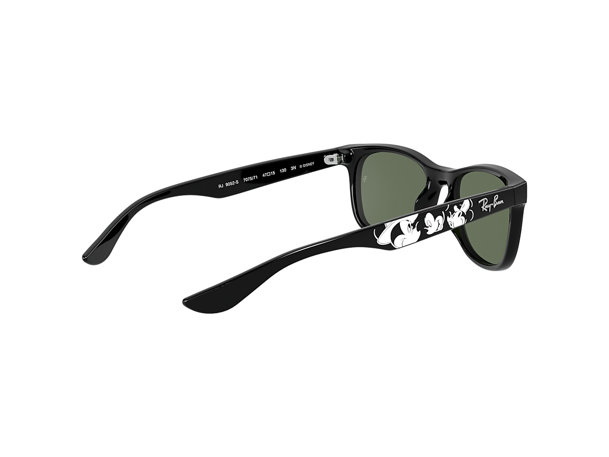 https://images.ray-ban.com/is/image/RayBan/8056597407915_0008.png?impolicy=SEO_4x3