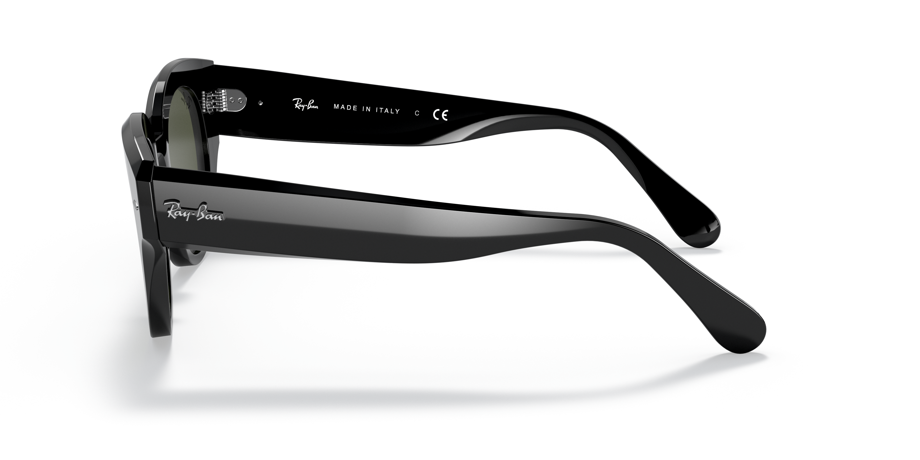 Black Sunglasses in Green and Roundabout | Ray-Ban®