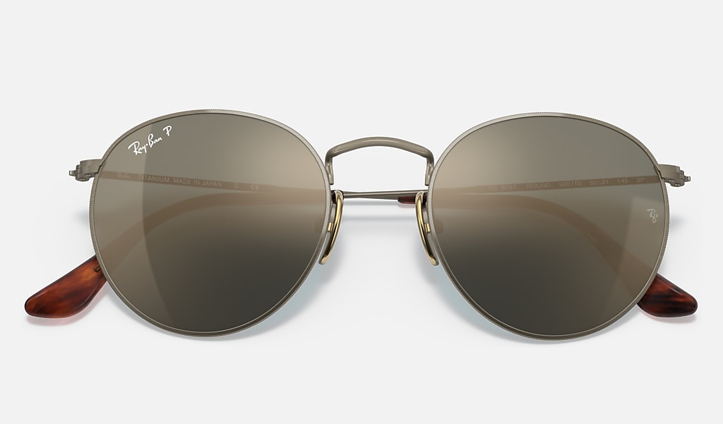 Round Titanium Sunglasses in Gold and Blue | Ray-Ban®