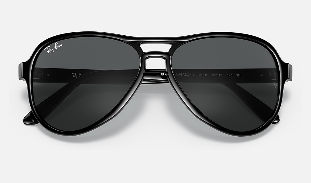 Vagabond Sunglasses in Black and Dark Grey | Ray-Ban®