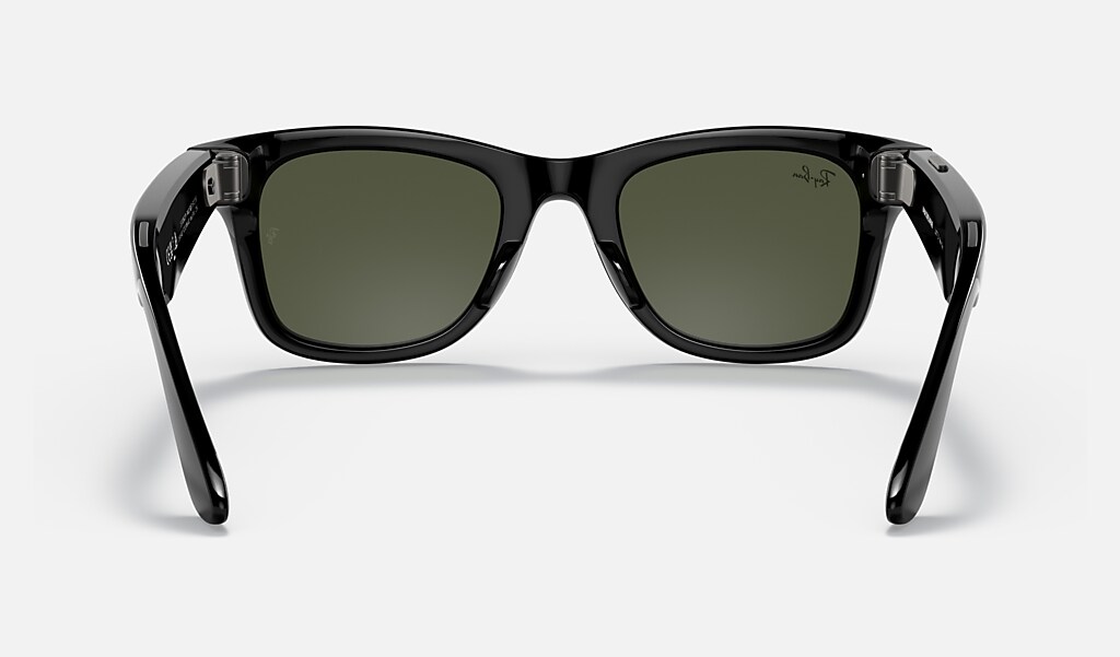 Ray-ban Stories | Wayfarer Sunglasses in Black and Green | Ray-Ban®