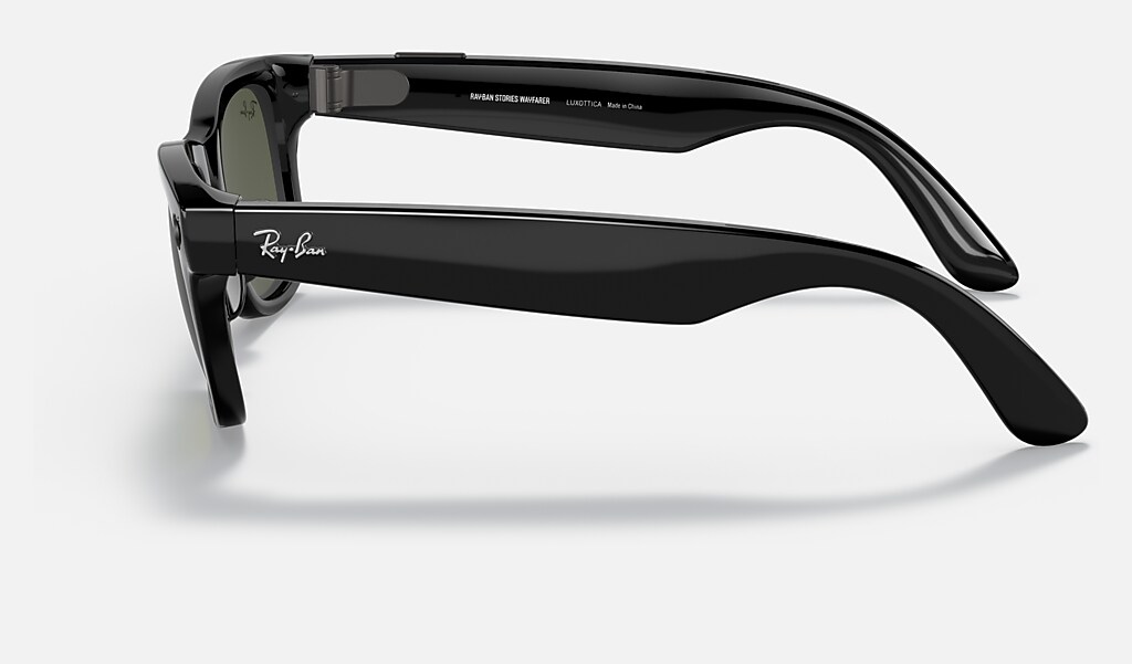 Ray-ban Stories | Wayfarer Sunglasses in Black and Green | Ray-Ban®