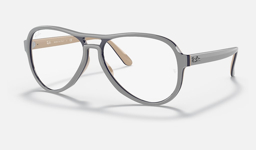 Vagabond Optics Eyeglasses with Light Grey Frame | Ray-Ban®