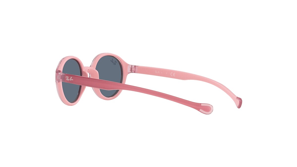 RB9075S KIDS Sunglasses in Fuchsia On Pink and Dark Grey RB9075S KIDS Sunglasses in Fuchsia On Pink and Dark Grey