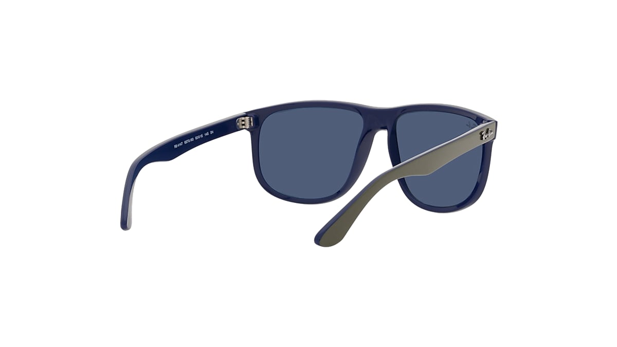 BOYFRIEND Sunglasses in Green and Dark Blue - RB4147 | Ray-Ban® CA