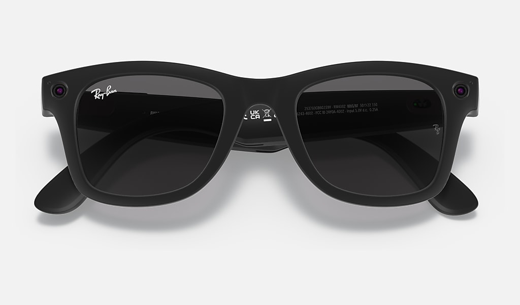 verbergen lastig vermijden Ray-ban Stories | Wayfarer Sunglasses in Black and Dark Grey | Ray-Ban®