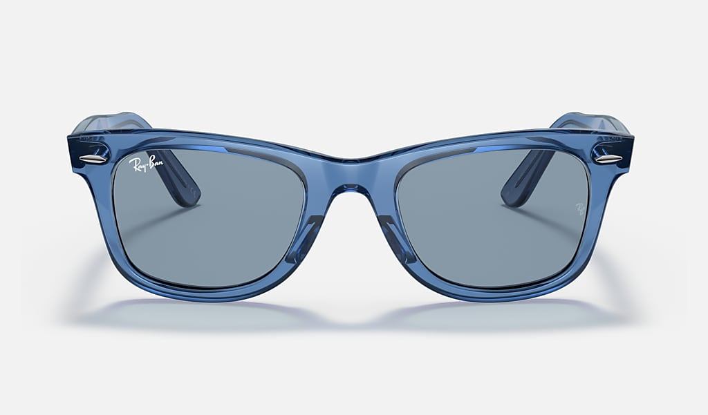 Original Wayfarer True Blue Sunglasses in Transparent Blue and Blue | Ray- Ban®