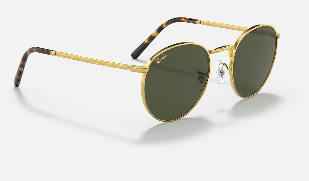 New Round Sunglasses in Gold and Green | Ray-Ban®