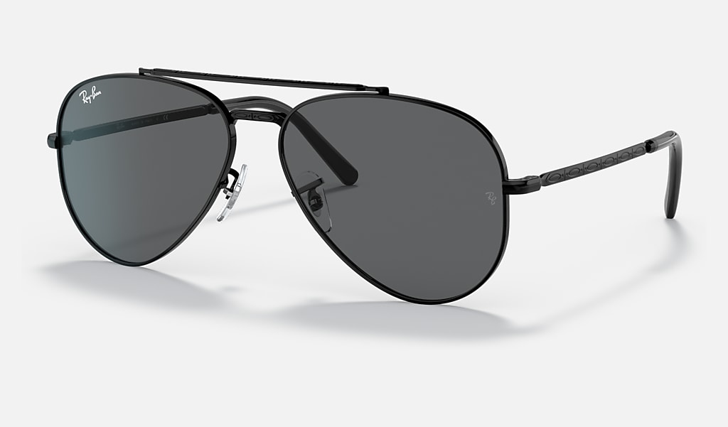 New Aviator Sunglasses in Black and Grey | Ray-Ban®