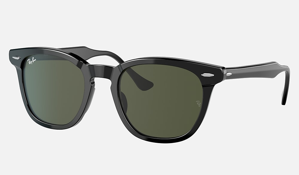 HAWKEYE Sunglasses in Black and Green - RB2298F | Ray-Ban®