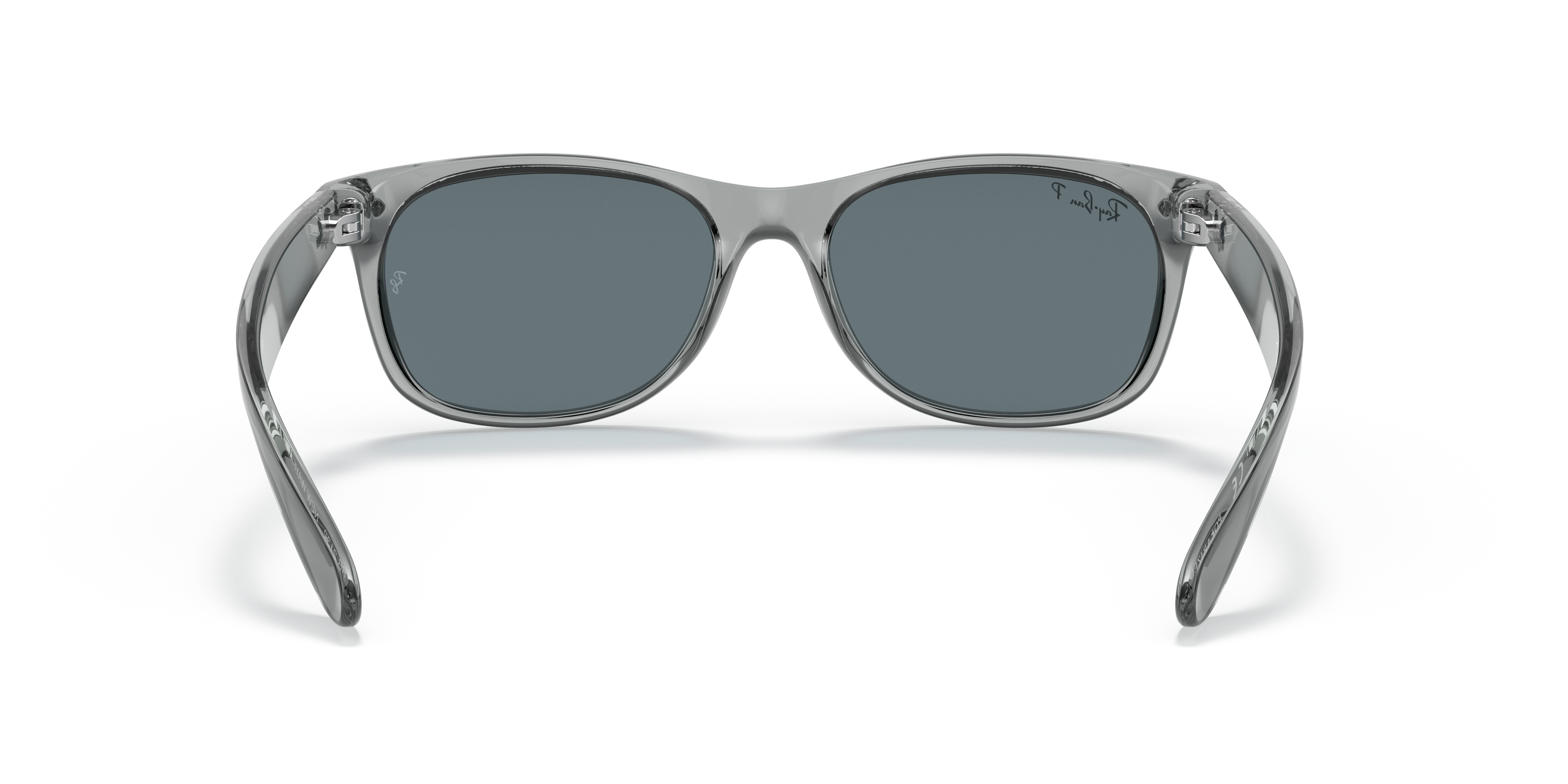 New Wayfarer Classic Sunglasses in 