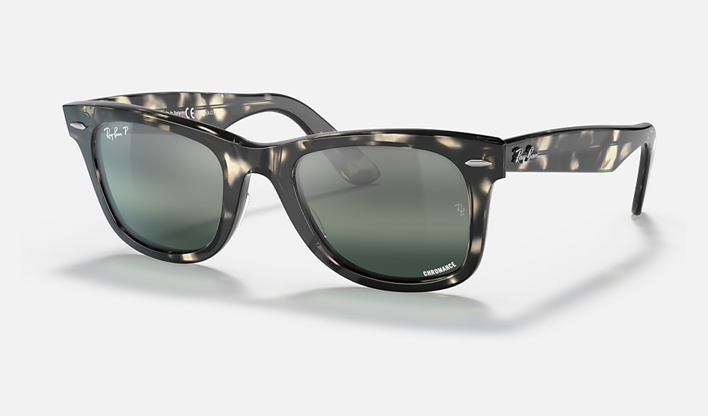 レイバン公式ストア】 Ray-Ban® ORIGINAL WAYFARER CHROMANCE