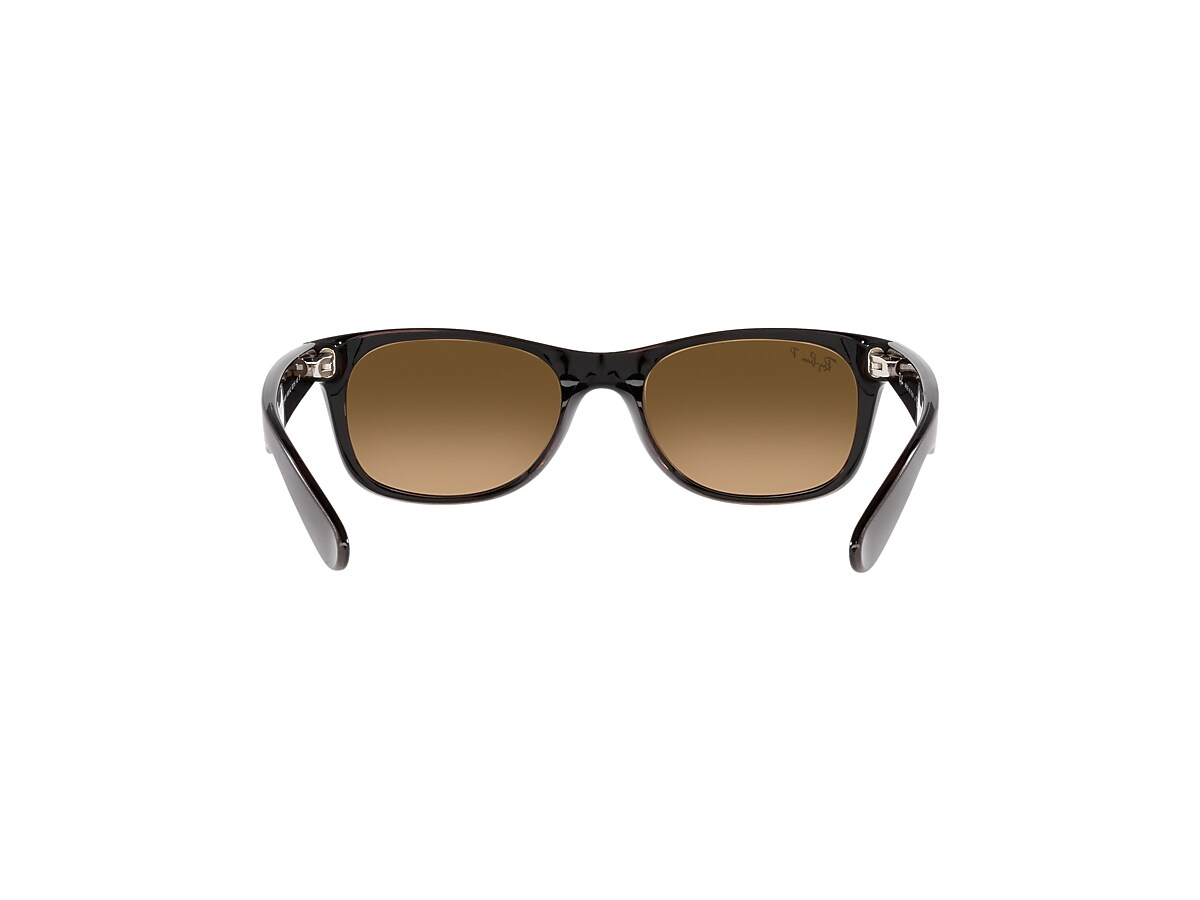 レイバン公式ストア】 Ray-Ban® NEW WAYFARER CLASSIC サングラス