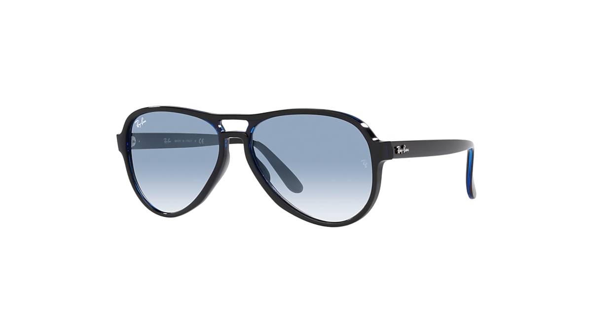 Vagabond Sunglasses in Black and Blue | Ray-Ban®