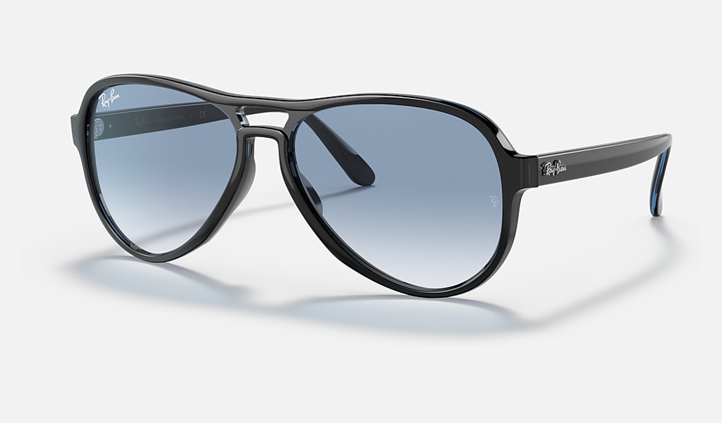 Vagabond Sunglasses in Black and Blue | Ray-Ban®