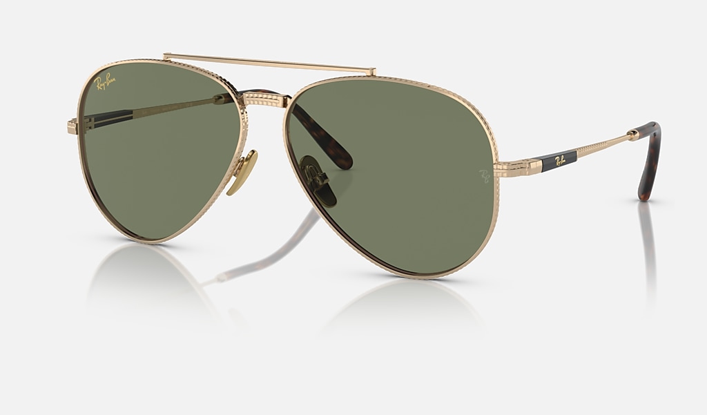 Aviator Ii Titanium Sunglasses in Gold and Green | Ray-Ban®