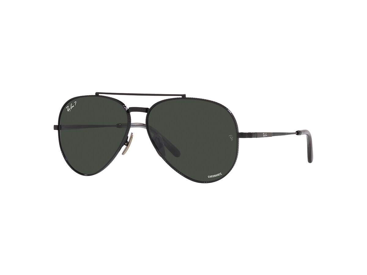 Large shop black aviators